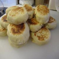 Super easy English Muffins_image