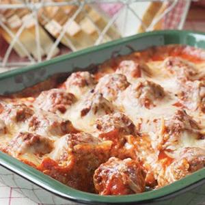 Meatball and Noodle Baked Casserole_image