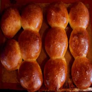 Stuffed Chinese sweet buns Recipe - (4.2/5)_image