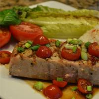 Grilled Tuna with Fresh Horseradish_image