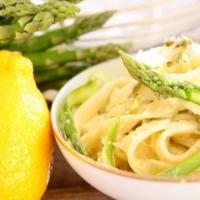 Lemony Asparagus Pasta image