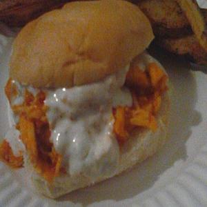 Pulled Buffalo Chicken Sandwiches_image