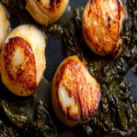 Scallops With Sorrel Butter_image