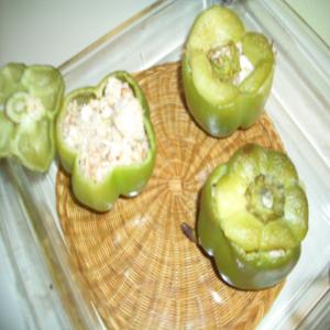 Chicken Stuffed Bell Peppers_image
