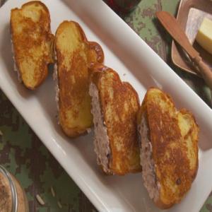 Cream Cheese-Stuffed French Toast_image