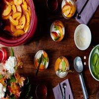 Slow Cooker Amaretto-Poached Peaches_image