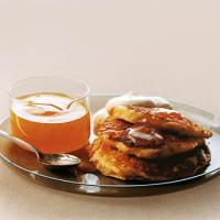 Griddle Cakes with Marmalade and Clotted Cream_image