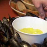 Mussels with Saffron Mayonnaise image