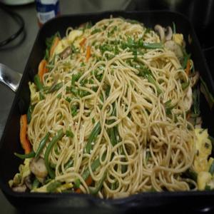 Vegetarian Chinese Fried Noodles_image