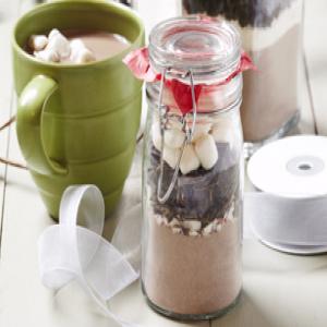Peppermint-Hot Cocoa in a Jar image
