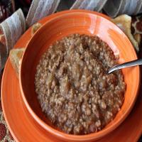 Crock Pot Oatmeal With Spiced Apples_image