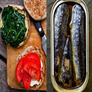 Spinach and Sardine Sandwich_image