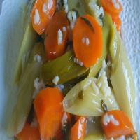 Zeytinyağlı Pırasa (Turkish Braised Leeks and Carrots) Recipe_image