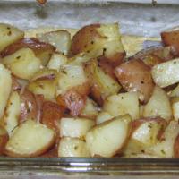 Buttery Herb Roasted New Potatoes_image