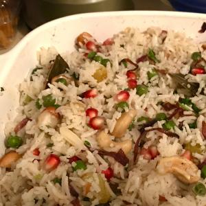 Matar Pulao with Nuts_image