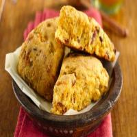 Cheddar and Chilies Cornbread Scones image