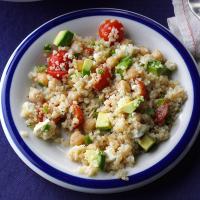 Avocado & Garbanzo Bean Quinoa Salad_image