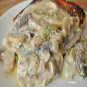 Mixed Mushrooms on Toast_image