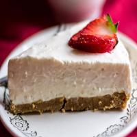 Creamy Eggnog Cheesecake_image
