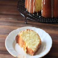 Lemon Lavender Pound Cake_image