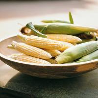 Corn on the Cob with Herb Butter_image