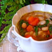 Tuscan Bean Soup image