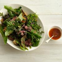 Grilled Steak Salad with Tomato Vinaigrette_image