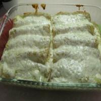 Salsa Verde Chicken Mexican Manicotti_image