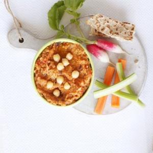 Chargrilled veg hummus with dippers_image