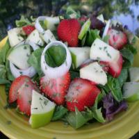 Weight Watchers Spinach and Fruit Salad_image
