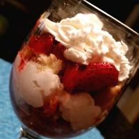 Strawberry Cream Parfaits with Coconut Macaroons image