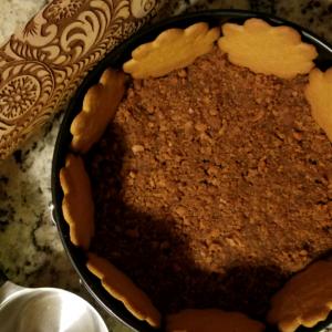 Holiday Ginger Snap Crust_image