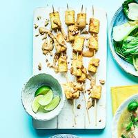 Satay tofu skewers with garlic & ginger pak choi_image