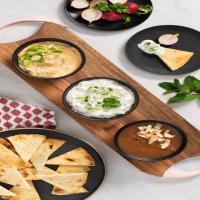 Trio of Dips with Toasted Naan_image