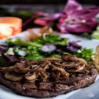 Ribeye With Caramelized Onions And Mushrooms Recipe_image