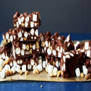 Chocolate Mile-High Marshmallow Squares image