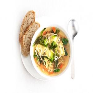 Ravioli and Vegetable Soup_image