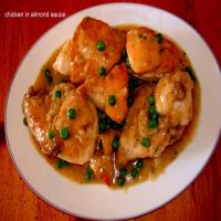 Pollo En Salsa De Almendra ( Chicken in Almond Sauce)_image