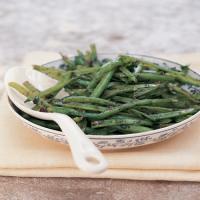 Green Beans with Tapenade Dressing_image