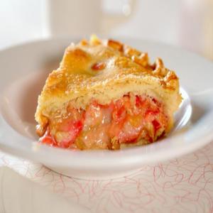 Strawberry Rhubarb Pie image