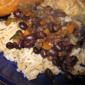 Easy Rum-Flavored Black Beans and Rice_image