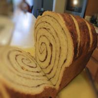 Mile-High Cinnamon Bread_image