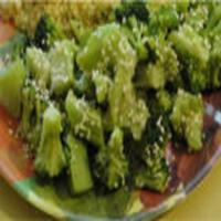 Broccoli With Sesame Seeds_image