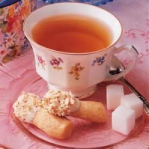 Almond-Tipped Shortbread Fingers_image
