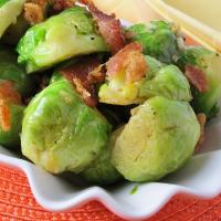 Sauteed Brussels Sprouts with Bacon and Onions_image