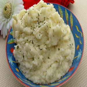 Mashed Potatoes With Horseradish_image