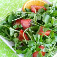Summer Greens and Strawberries with Poppy Seed Dressing_image