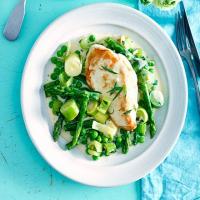 Creamy chicken & asparagus braise_image