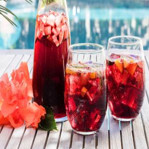 Hibiscus Iced Tea Strawberry Sangria - Luzianne Tea_image