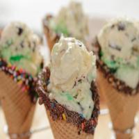 Dipped and Decorated Waffle Cones_image